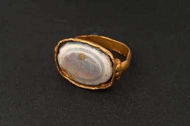 Ring (Gold)